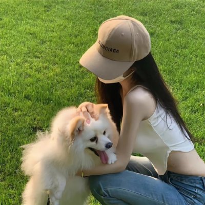 她不见了